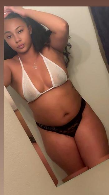 Hellz Angel , 23  female escort, Santa Fe